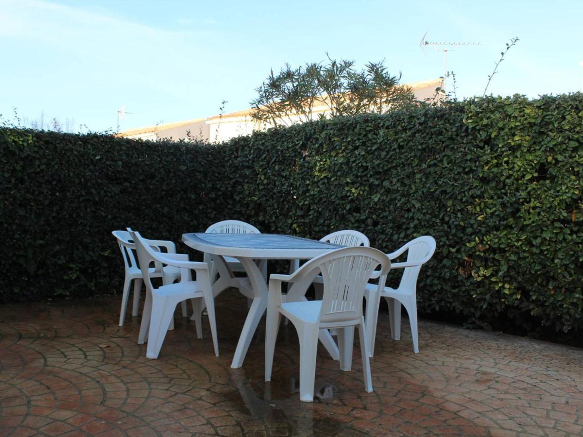 Charmante Maison Avec Piscine, 6 Couchages, Proche Plage - Saint-Denis-D'Oleron - Fr-1-246A-154 Kültér fotó